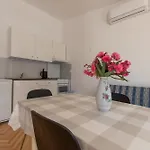 Casa Lili Ii Krvavica